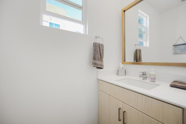 758 Seaside Street, Chula Vista CA: https://media.crmls.org/mediaz/510739e6-a9f4-4647-922a-9e8738f318b3.jpg