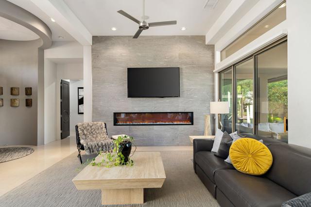 22 Calle La Reina, Rancho Mirage, CA 92270