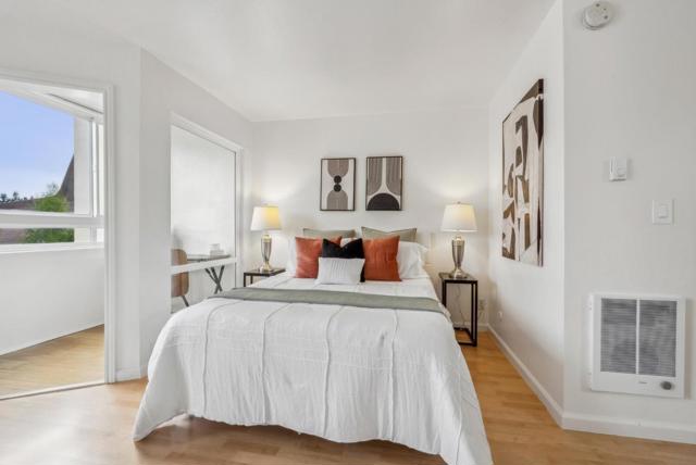 1551 Southgate Avenue, Daly City CA: https://media.crmls.org/mediaz/5109292b-bfb3-465b-85ab-7a570b44ac13.jpg