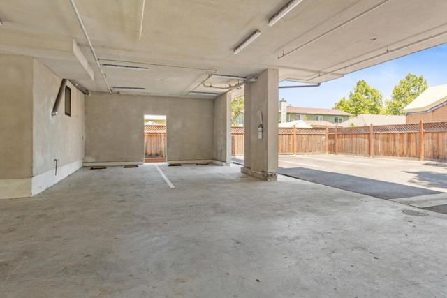 30 S 22nd Street, San Jose CA: https://media.crmls.org/mediaz/5109ffc4-d359-426e-bbf7-3df874f30747.jpg