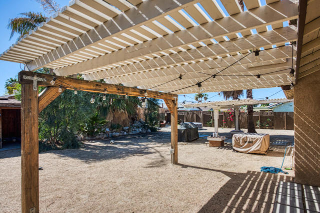 80917 Brown Street, Indio CA: https://media.crmls.org/mediaz/510a933d-dc85-4a92-a249-375d778e9bb4.jpg