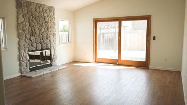 5486 Deer Run Drive, El Sobrante CA: https://media.crmls.org/mediaz/510c095d-c90b-40e0-9106-70109eeaf465.jpg
