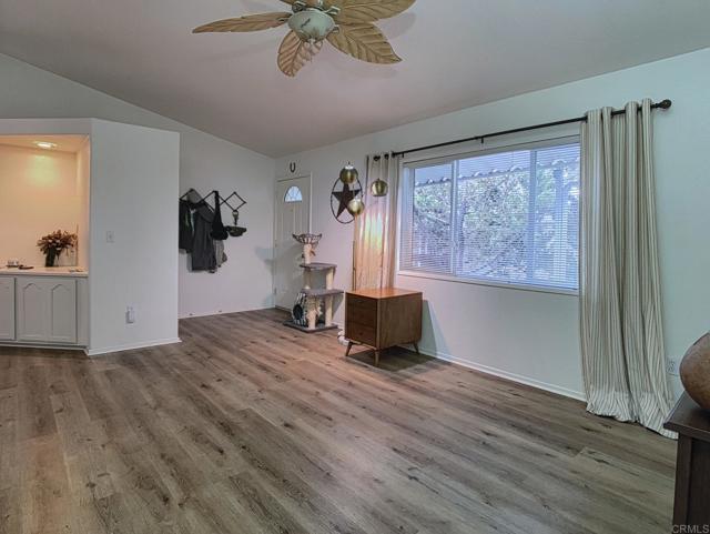 Detail Gallery Image 6 of 26 For 2003 Bayview Hts #105,  San Diego,  CA 92105 - 3 Beds | 2 Baths