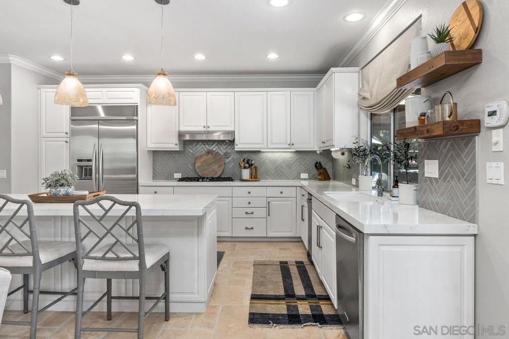 12113 Travertine Ct - photo 18