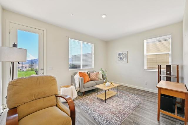 4634 Silent Knoll Drive, Fallbrook CA: https://media.crmls.org/mediaz/510f628e-bb96-4347-92ba-47b4ecb7ac18.jpg