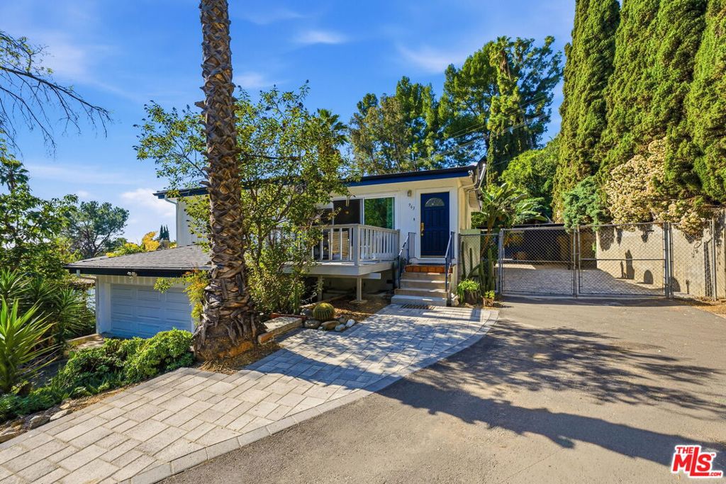 963 Pine Grove Avenue