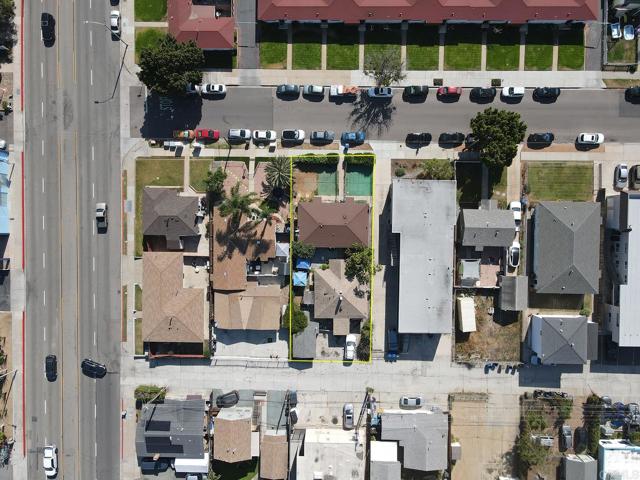 210 212 Del Mar Ave, Chula Vista CA: https://media.crmls.org/mediaz/51104a95-ec49-4dfa-a9e8-ee6892e171a0.jpg