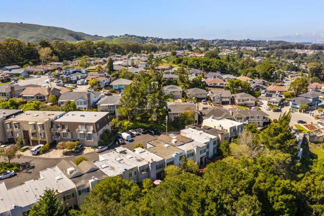 142 Oxford Lane, San Bruno CA: https://media.crmls.org/mediaz/5111095b-b777-4e73-943f-7aa31db796dd.jpg