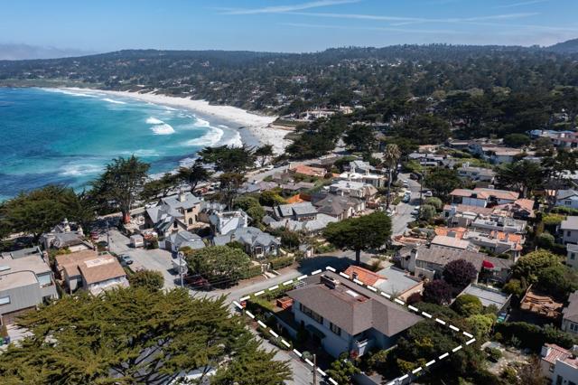 2416 Bay View Avenue, Carmel CA: https://media.crmls.org/mediaz/5111614d-1a6a-4d69-9a09-390bef02471b.jpg