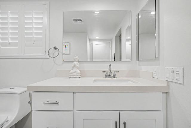 1725 N Via Miraleste #2121, Palm Springs, CA 92262