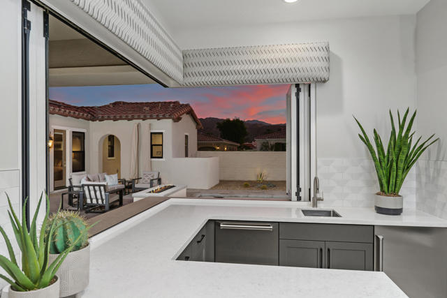 75144 Citadel Place, Indian Wells CA: https://media.crmls.org/mediaz/51140318-b182-4838-a0d8-f3c851f0512e.jpg