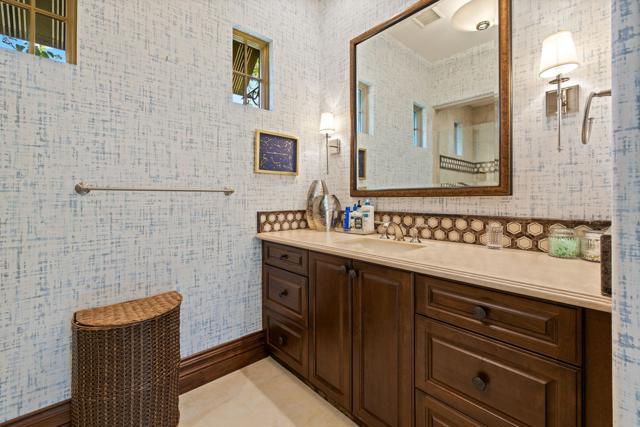 75741 Via Stia, Indian Wells CA: https://media.crmls.org/mediaz/5116b797-6f9b-4d6c-b3e3-74802bc3723a.jpg