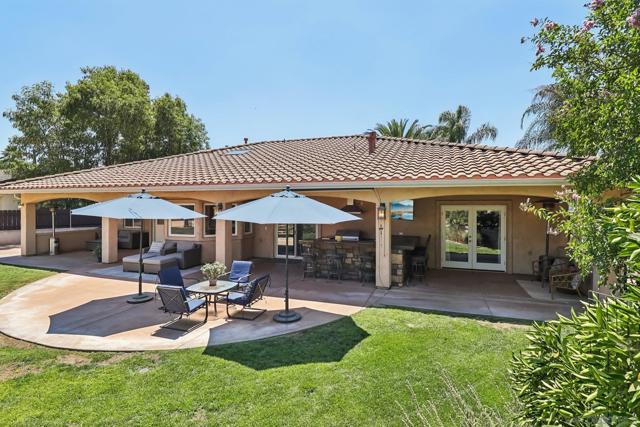 16112 Arena Drive, Ramona CA: https://media.crmls.org/mediaz/511761bf-2c7d-4c3d-8023-20f93ff8baff.jpg