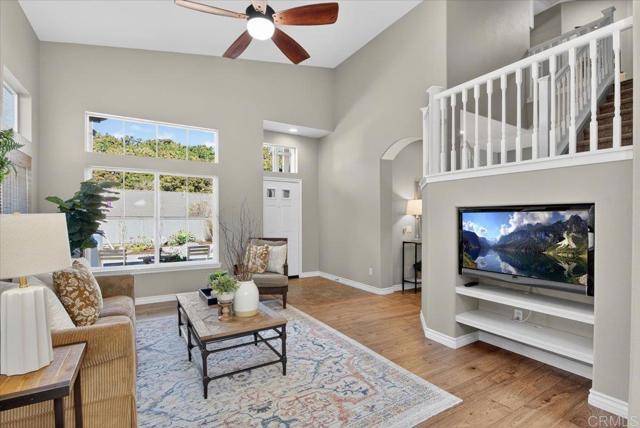 Detail Gallery Image 9 of 42 For 161 Willow Meadow Pl, Escondido,  CA 92027 - 3 Beds | 3 Baths