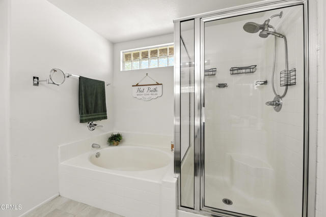 1529 La Verada Court, Camarillo CA: https://media.crmls.org/mediaz/5117c7d2-c2e9-4d73-9593-7e18e3bf1f8d.jpg