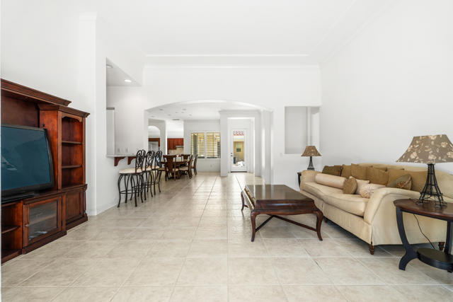 Image 4 of 36 For 77 Clavel Court