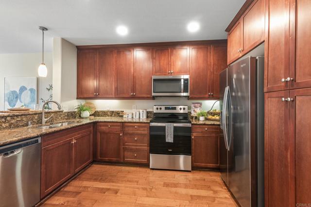 Detail Gallery Image 5 of 37 For 1021 Costa Pacifica Way #2313,  Oceanside,  CA 92054 - 2 Beds | 2 Baths