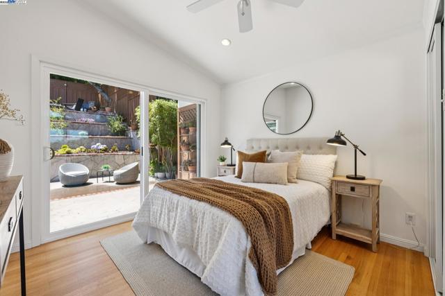 2140 Pullman Ave, Belmont CA: https://media.crmls.org/mediaz/511bfdb2-1f75-4829-ba56-d181e4008712.jpg