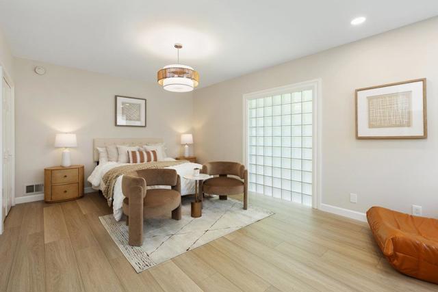 351 Elder Avenue, Millbrae CA: https://media.crmls.org/mediaz/511eb9bb-4ed5-468f-83a4-fed867e05416.jpg