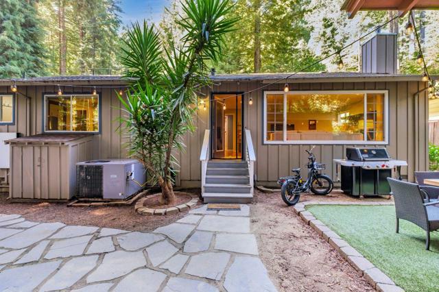165 Saint Francis Drive, Boulder Creek CA: https://media.crmls.org/mediaz/511ebf30-4688-4ead-a515-818176ea155c.jpg