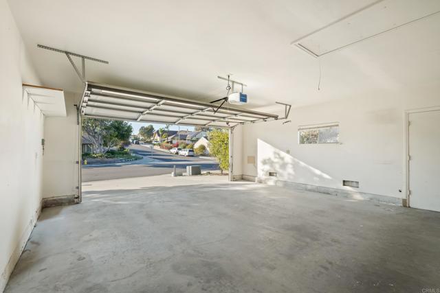 Detail Gallery Image 36 of 39 For 1347 Dorsey Way, Vista,  CA 92083 - 3 Beds | 2 Baths