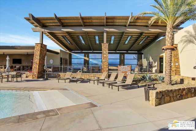 24 Zinfandel, Rancho Mirage CA: https://media.crmls.org/mediaz/5120eb5a-2ab3-47ba-91bd-194cae36ab8c.jpg