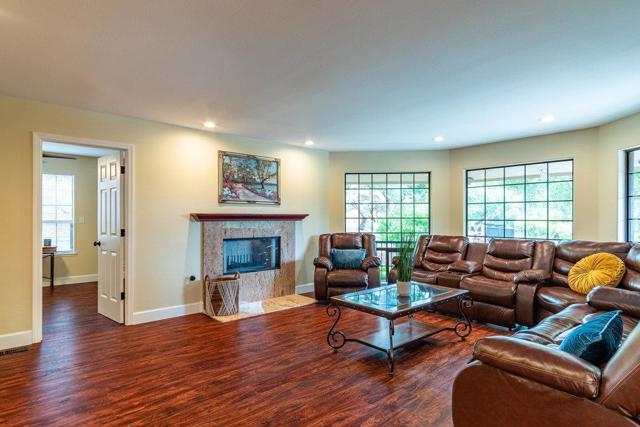 6020 Sherry Lee Lane, Salinas CA: https://media.crmls.org/mediaz/51218c37-10f3-4cf4-bed2-dcfa5a51403e.jpg