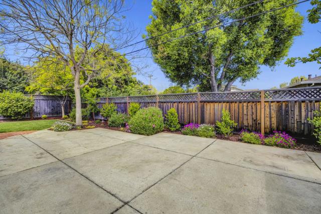 811 W Remington Drive, Sunnyvale CA: https://media.crmls.org/mediaz/5121fcf3-5a2f-43d0-9993-a4553a75ea39.jpg
