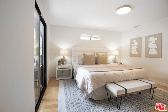 12558 El Merrie Del Drive, Sylmar CA: https://media.crmls.org/mediaz/51222482-5707-45d8-986e-accf12019cbe.jpg