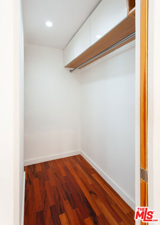 2108 Tavern Trail, Los Angeles CA: https://media.crmls.org/mediaz/51226f03-5a1f-4eec-84f5-3ab4939e1d3c.jpg
