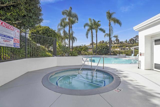 2010 W San Marcos Boulevard, San Marcos CA: https://media.crmls.org/mediaz/51232f04-7b3c-4a11-a9c2-41b35c482a5f.jpg