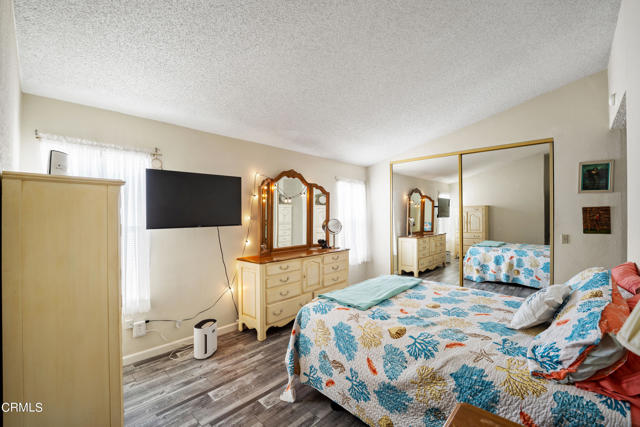 Image 16 of 41 For 1215 Anchors Way Drive 68