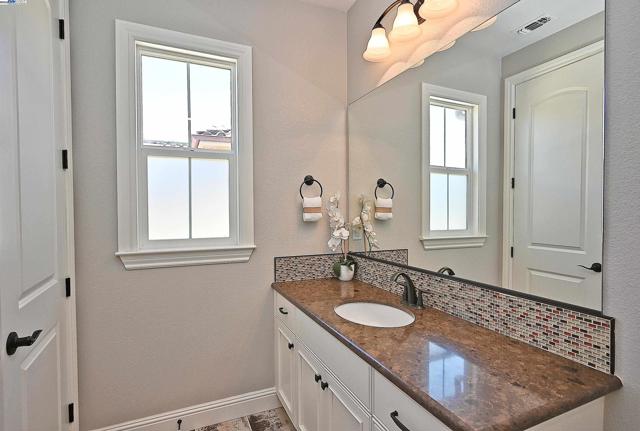 3009 Drysdale St, Danville CA: https://media.crmls.org/mediaz/5124951e-24c4-408e-b485-49182806dfae.jpg