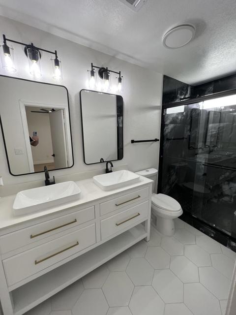 54621 Avenida Herrera, La Quinta CA: https://media.crmls.org/mediaz/512501d2-70ca-442e-8f38-b89f97104e92.jpg