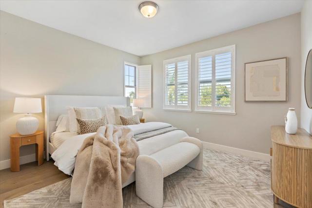 639 Cinnamon Circle, Mountain View CA: https://media.crmls.org/mediaz/512553e5-ad55-4564-8111-e2f69c6e8bab.jpg