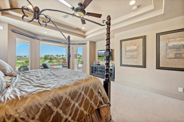 58440 Aracena, La Quinta CA: https://media.crmls.org/mediaz/512563db-2a66-4a27-ba69-50383066346e.jpg