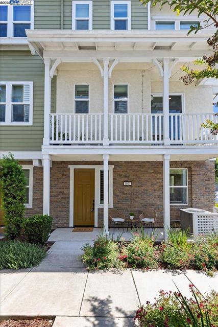 4023 Clare St, Dublin CA: https://media.crmls.org/mediaz/512584e3-aab4-42e1-acc3-f574027a70a1.jpg
