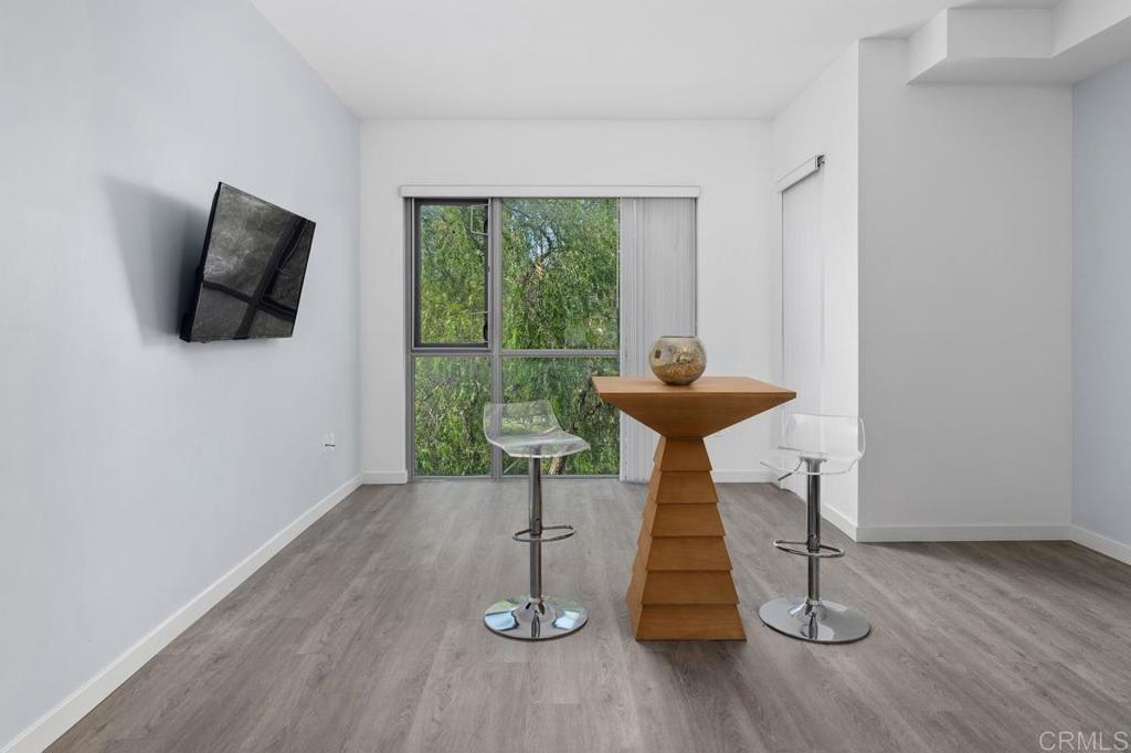 889 Date Street - photo 16