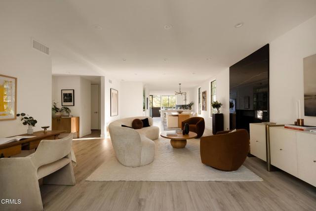 Detail Gallery Image 5 of 30 For 885 S Orange Grove Bld #23,  Pasadena,  CA 91105 - 2 Beds | 2 Baths