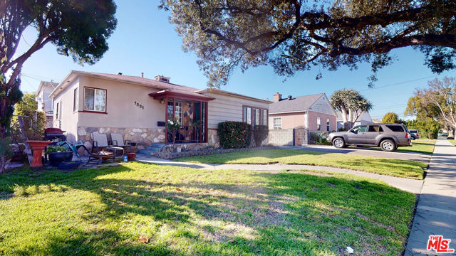 1321 North Screenland Drive photo 2