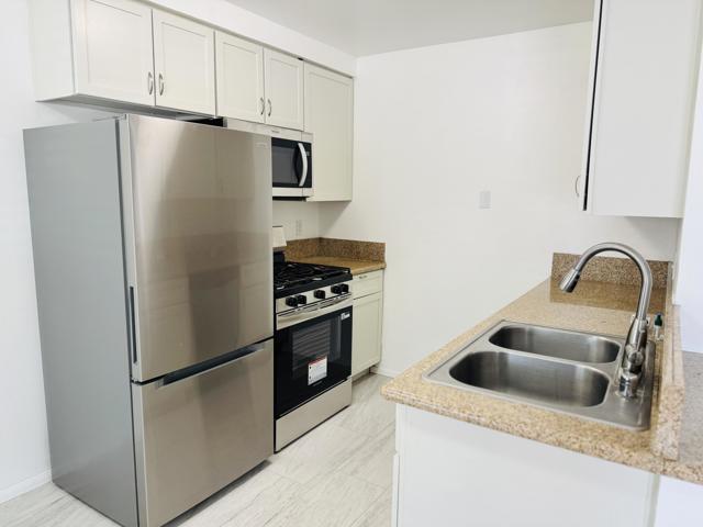 82815 Davis Drive, Indio CA: https://media.crmls.org/mediaz/51271014-58d2-4bbe-aac6-7391fab5a055.jpg