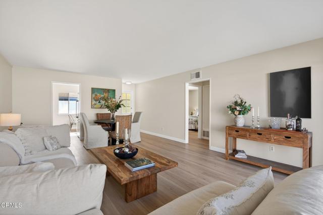 Detail Gallery Image 11 of 67 For 135 E Fiesta Gr, Port Hueneme,  CA 93041 - 3 Beds | 2 Baths