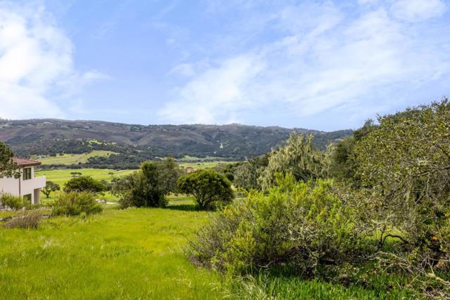 315 Pasadera Court, Monterey CA: https://media.crmls.org/mediaz/51285b2a-842e-4764-9bd5-54b5208f2ea1.jpg