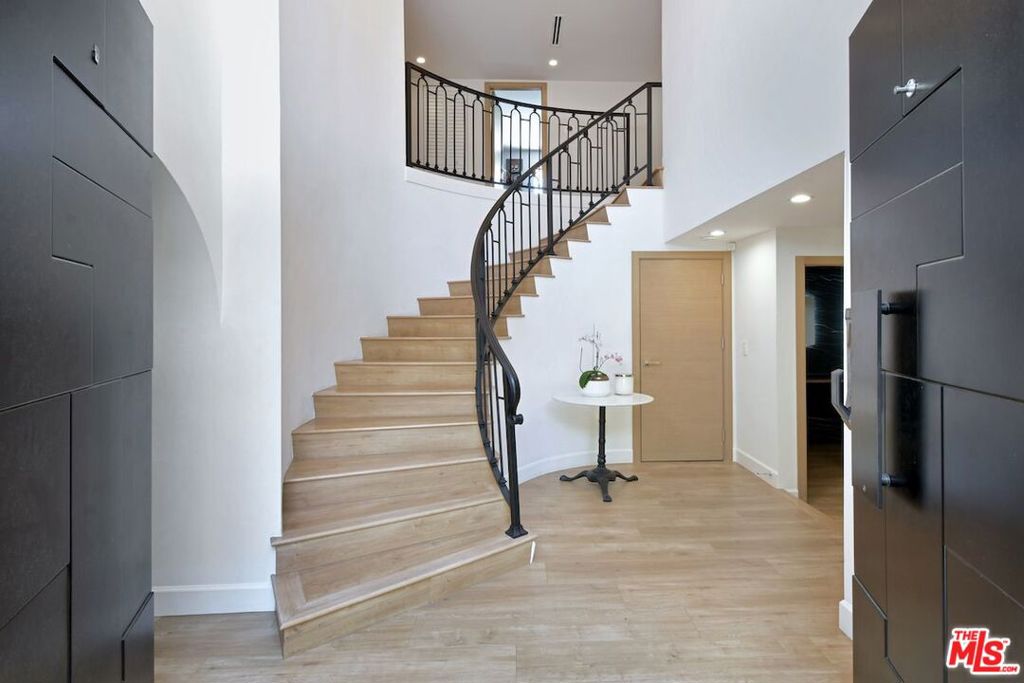 MLS #26915335 image #4