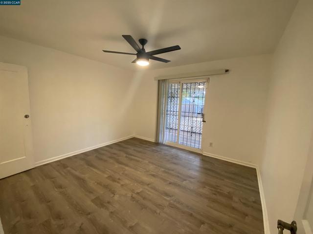2221 80Th Ave, Oakland CA: https://media.crmls.org/mediaz/5129fa76-8b3f-402e-bde7-260a6c1371db.jpg