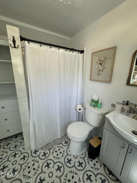 800 Calle Higuera, Camarillo CA: https://media.crmls.org/mediaz/512a859f-63c6-41a6-8b74-60cc2ab7c94c.jpg