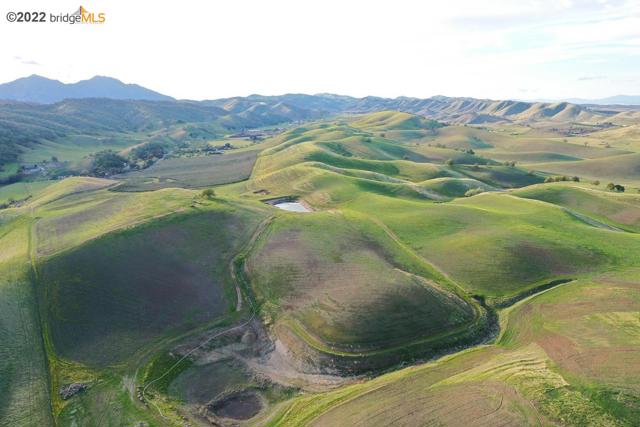 Image 14 of 18 For 18615 Marsh Creek Rd