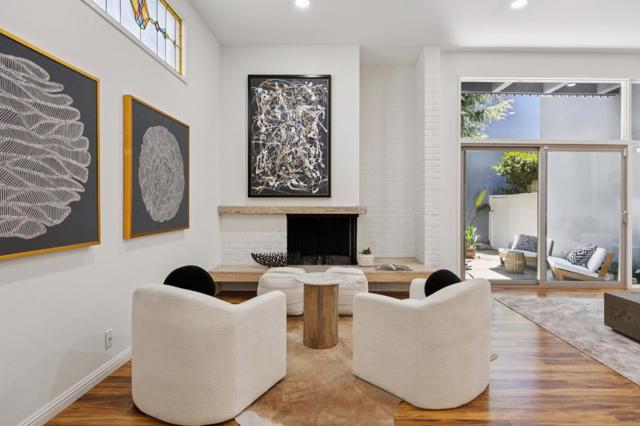 307 Carlos Avenue, Redwood City CA: https://media.crmls.org/mediaz/512b0f9d-18c1-4614-b249-bbbee6582b9c.jpg