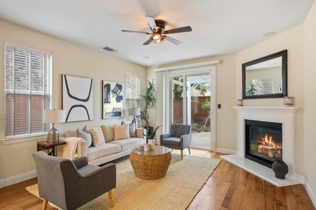 1059 Danilo Court, Manteca CA: https://media.crmls.org/mediaz/512b46c0-7a5e-4126-8874-39ec7ec758a1.jpg