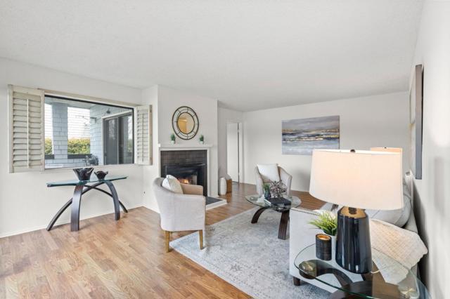 62 Eddystone Court, Redwood City CA: https://media.crmls.org/mediaz/512bcee0-fb84-4e67-921b-c669c4166bd3.jpg